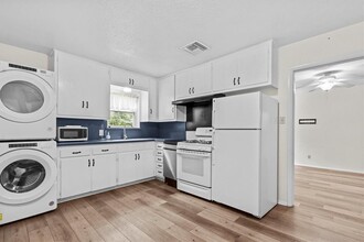 1818 Ashby Ave in Austin, TX - Building Photo - Building Photo