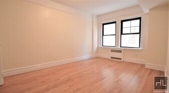 Christopher Street in New York, NY - Building Photo