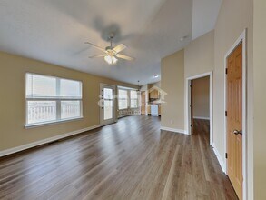 1197 Catletts Ct in Independence, KY - Foto de edificio - Building Photo