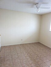 101 N 3rd St, Unit 1 in Copperas Cove, TX - Foto de edificio - Building Photo