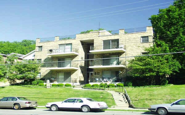 811 Delta Ave in Cincinnati, OH - Building Photo - Building Photo