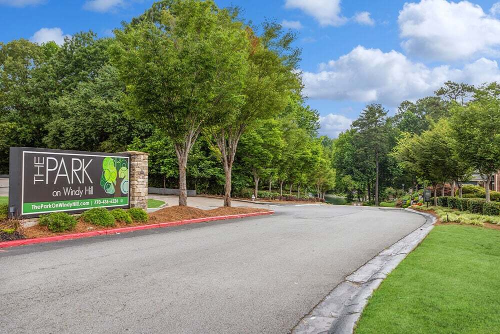 Park on Windy Hill in Marietta, GA - Foto de edificio