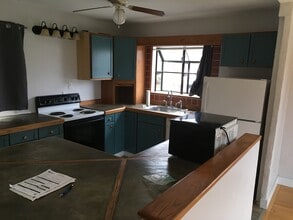 98 W 29th Ave in Eugene, OR - Building Photo - Building Photo