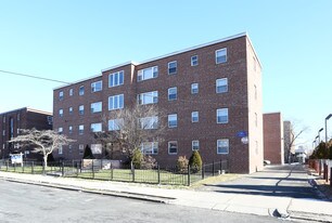 Bancroft Apartments