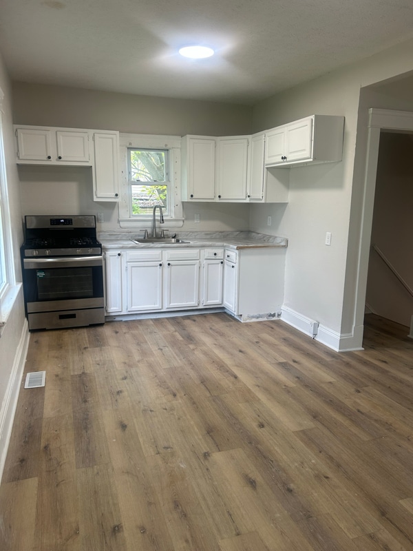 property at 13414 Horner Ave