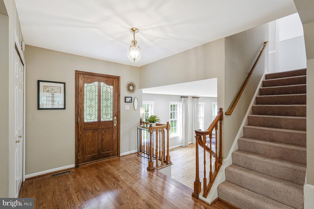 5308 Hexagon Pl in Fairfax, VA - Building Photo