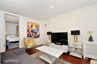 400 Broome St, Unit SI ID1323919P in New York, NY - Foto de edificio - Building Photo