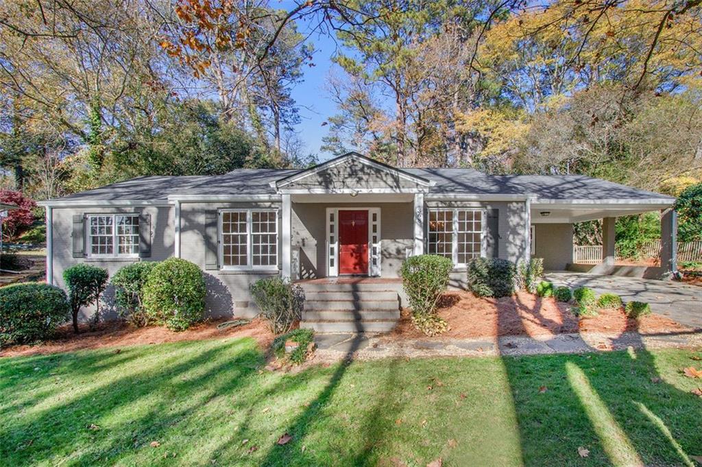 368 Lakemoore Dr NE in Atlanta, GA - Building Photo