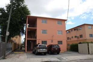 107 SW 18th Ct Apartments