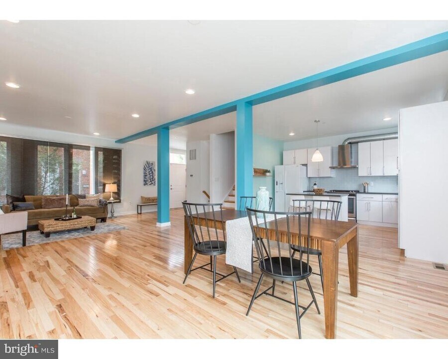 3039-41 Baltz St in Philadelphia, PA - Building Photo