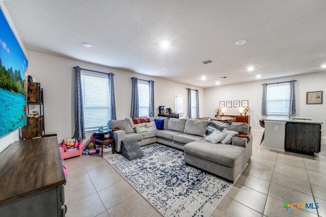 property at 2421 Ayers Dr