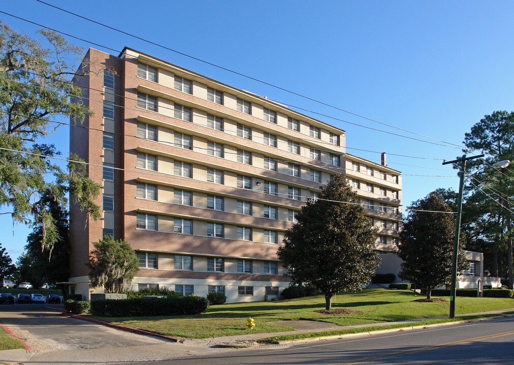 Dorman Hall in Tallahassee, FL - Building Photo