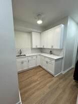 4485 Ocean View Ave in Virginia Beach, VA - Building Photo