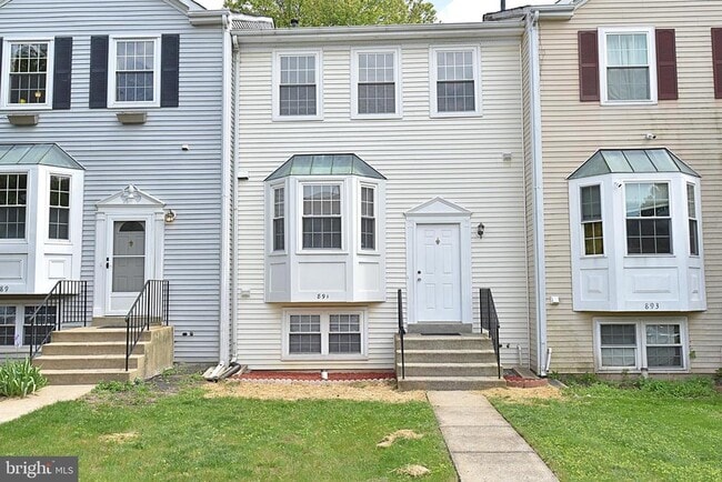 property at 891 Bayridge Dr