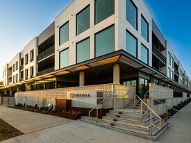 2209 S 1st St, Unit 319 in Austin, TX - Building Photo