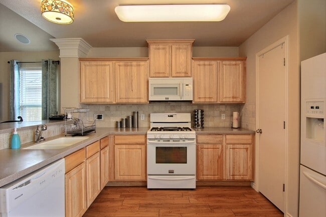 3934 Los Arroyos Dr in Corpus Christi, TX - Building Photo - Building Photo