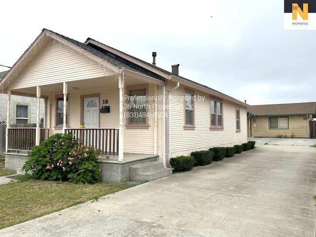 38-40 Homestead Ave in Salinas, CA - Building Photo - Building Photo