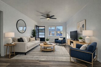 2353 Oxford Way in The Village, OK - Building Photo - Building Photo