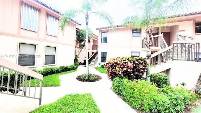 3355 Jaywood Terrace in Boca Raton, FL - Building Photo - Building Photo