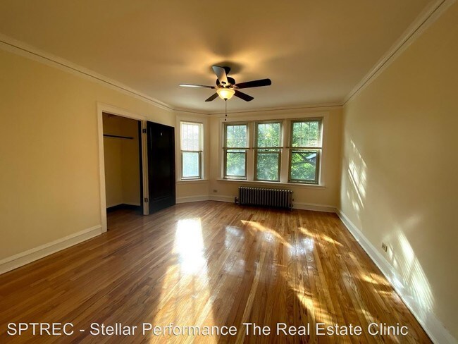 324 S Maple Ave-Unit -Unit 2A in Oak Park, IL - Building Photo - Building Photo