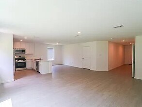 31453 Moore Rd in Magnolia, TX - Building Photo - Building Photo