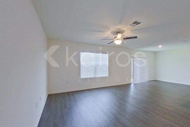 32212 Edson Ave, Unit 1111 in Leesburg, FL - Building Photo - Building Photo