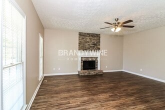 204 Bonnie Sue Dr in Villa Rica, GA - Building Photo - Building Photo