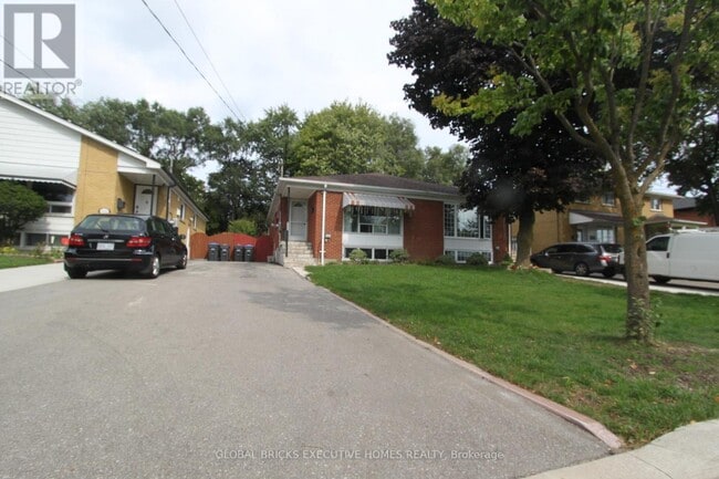 property at 3653 Anniversary Rd