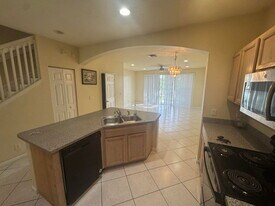 8171 Bellagio Ln in Boynton Beach, FL - Building Photo