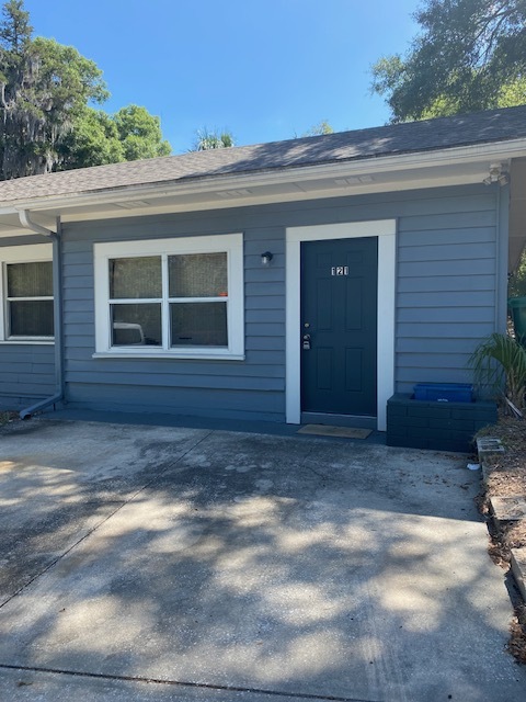 property at 121 N McDonald Ave