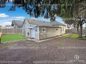 705 S 60th St in Tacoma, WA - Building Photo - Building Photo