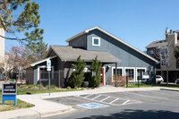 The Joliet at Lowry in Aurora, CO - Foto de edificio - Building Photo