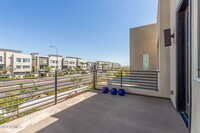 6806 E Orion Dr in Scottsdale, AZ - Foto de edificio - Building Photo