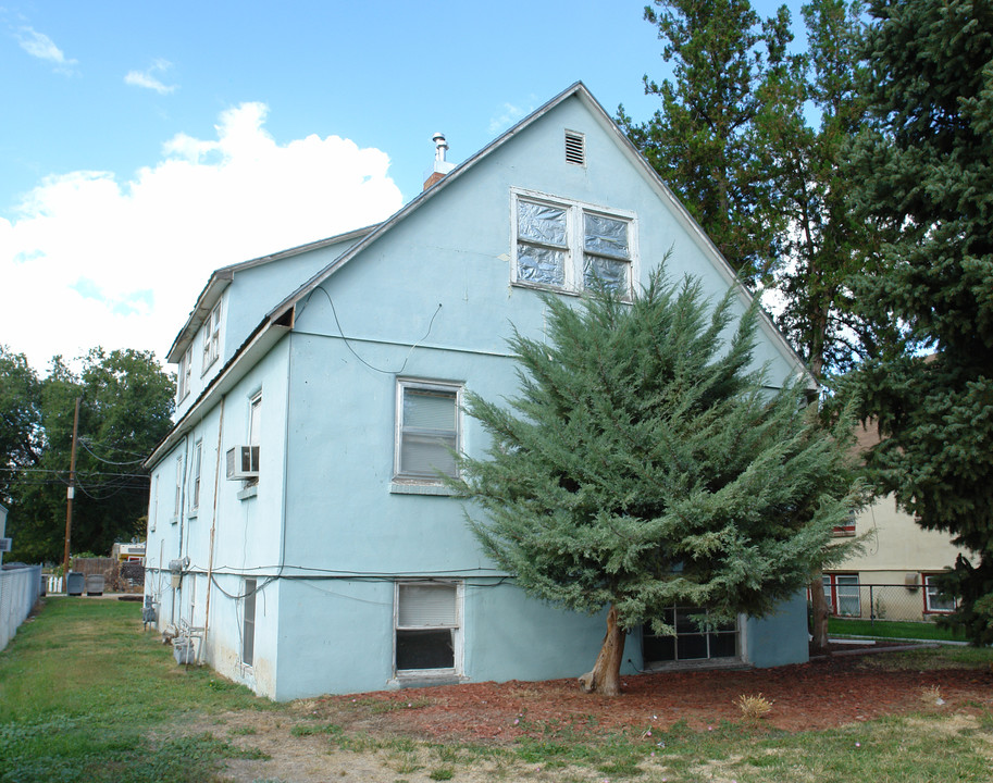 319 14th Ave N in Nampa, ID - Building Photo