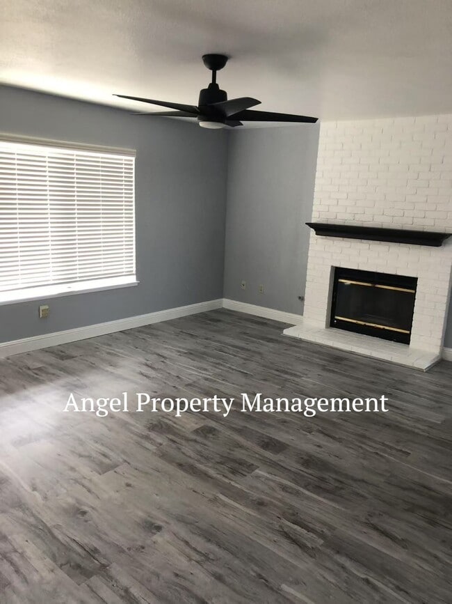 9131 Brienne Way in Elk Grove, CA - Building Photo - Building Photo