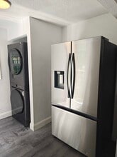 3454 14th Ave S, Unit 1 in St. Petersburg, FL - Foto de edificio - Building Photo