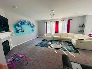 8035 Stiner Grv in Ball Ground, GA - Building Photo - Building Photo