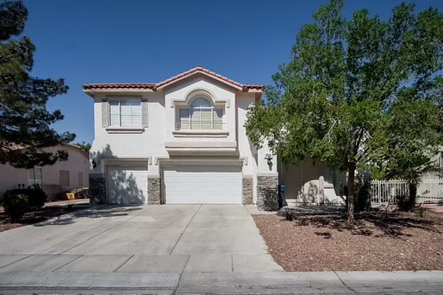 915 Golden Poppy St