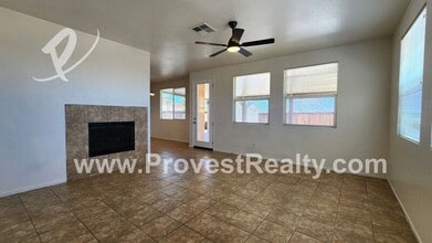 15155 Fresh Water Way in Victorville, CA - Building Photo - Building Photo