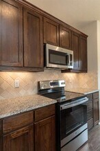 813 Jameson St in Weatherford, TX - Building Photo - Building Photo