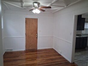 16624 Tracey St in Detroit, MI - Foto de edificio - Building Photo