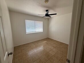 21636 Golden Hills Blvd, Unit C in Tehachapi, CA - Building Photo - Building Photo