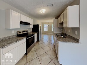 180 Bramble Bush Trail in Covington, GA - Foto de edificio - Building Photo