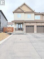 541 Hyssop St in Ottawa, ON - Building Photo