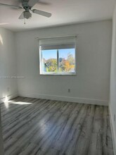 11705 NW 12th St, Unit A301-101 in Pembroke Pines, FL - Building Photo - Building Photo