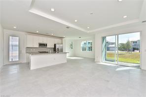 26330 Coco Cay Cir-Unit -101 in Bonita Springs, FL - Foto de edificio - Building Photo