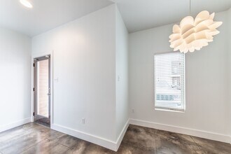 113 Bayou St-Unit -113 Bayou St #110 in Lafayette, LA - Building Photo - Building Photo