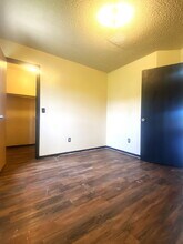 883 S Curtis Ave in Fayetteville, AR - Building Photo - Building Photo