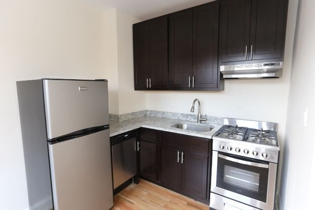 615 W Patterson Ave in Chicago, IL - Building Photo - Building Photo