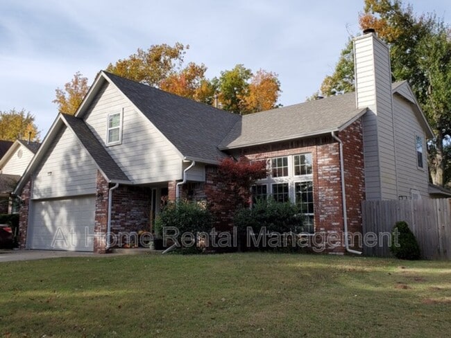 property at 9224 S Hudson Ave